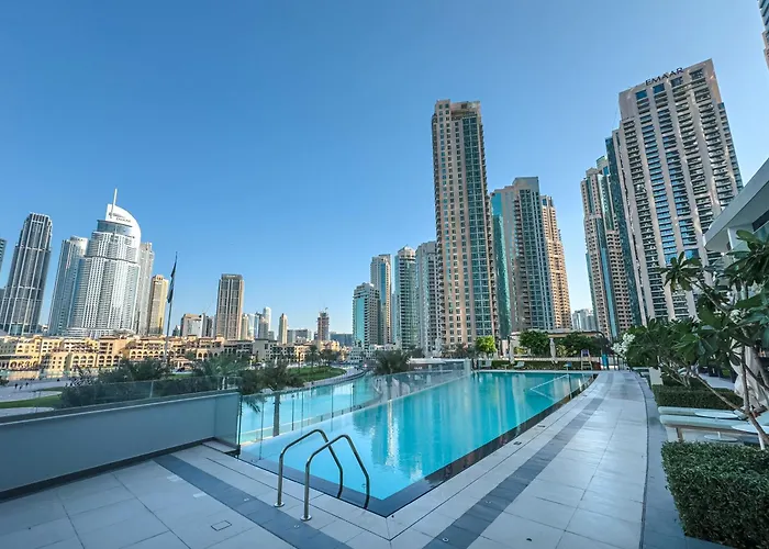 Grande Signature Residence, Burj Khalifa And Fountain View