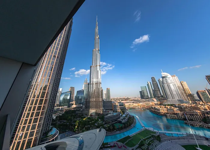 Grande Signature Residence, Burj Khalifa And Fountain View